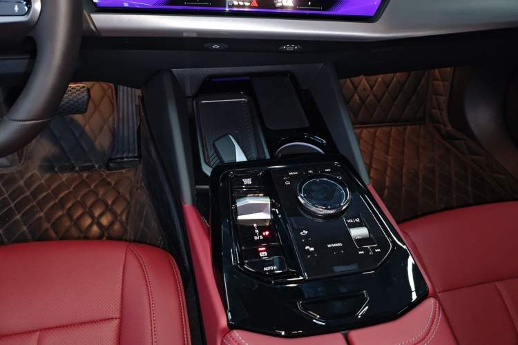 Used BMW 5 Series 2025 530Li Leading Model M Sport Package
