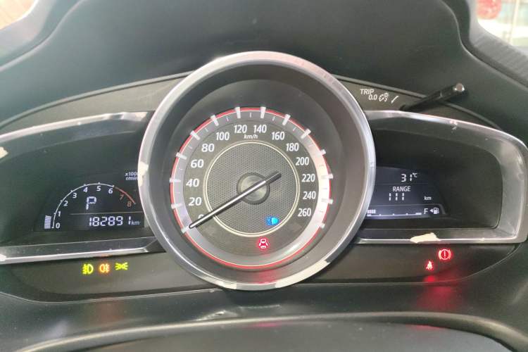 Used Mazda Mazda 3 Axela 2016 Sedan 1.5L Automatic Comfort Model
