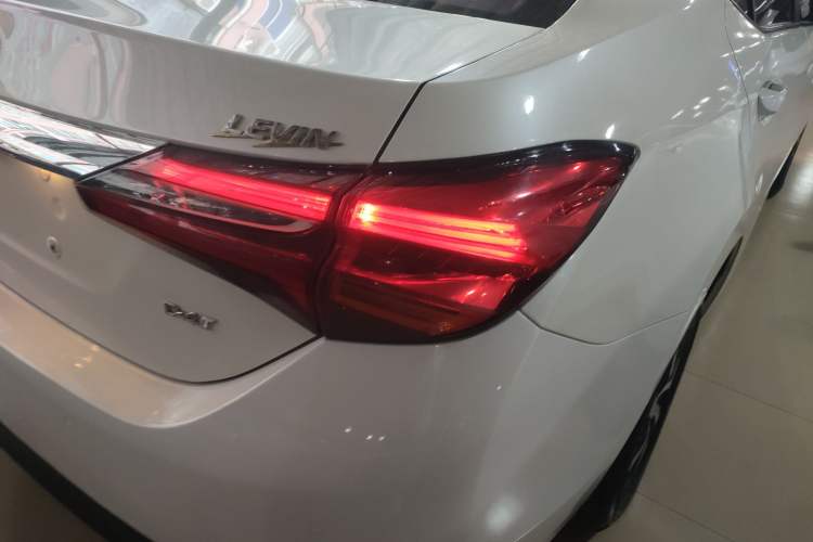 Used Toyota Levin 2017 Revised 185T CVT Elite Edition China V Standard
