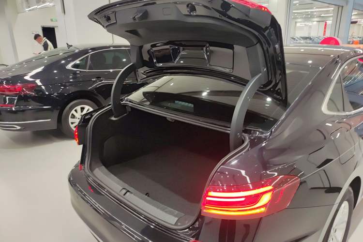 Used Volkswagen Passat New Energy 2022 430 PHEV Hybrid Business Edition
