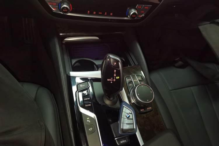 Used BMW 5 Series 2018 525Li M Sport Package
