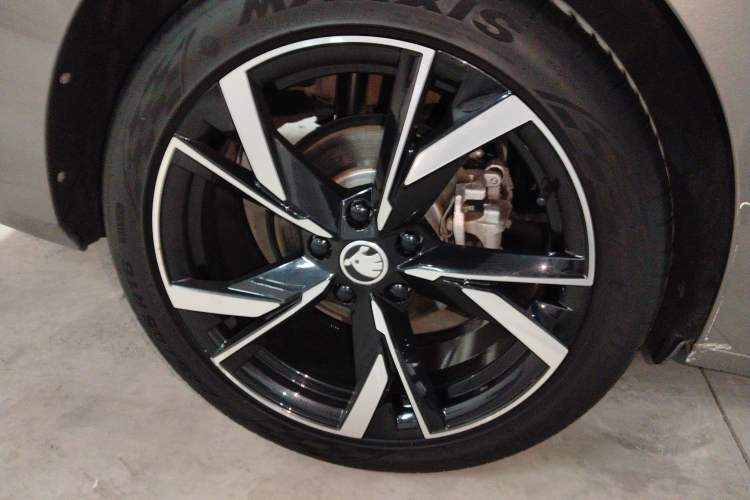 Used Skoda Octavia 2021 PRO TSI280 DSG Flagship Edition
