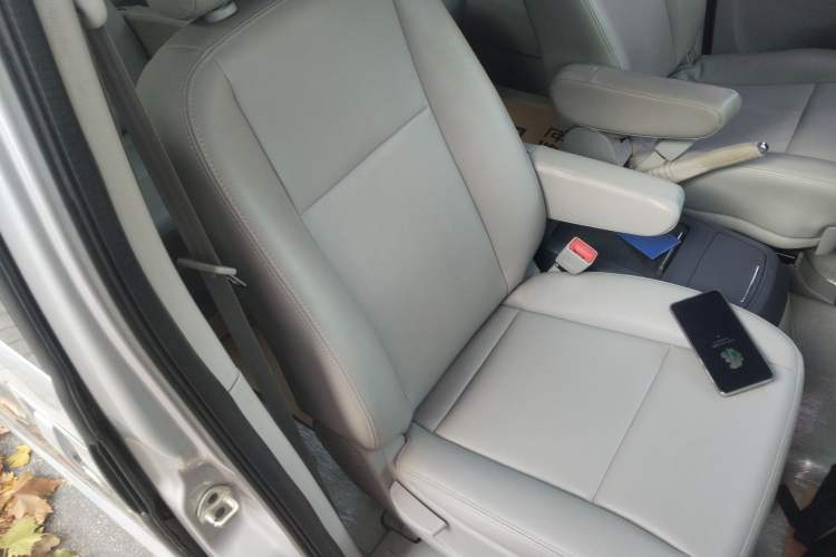 Used  Refine M5 2016 2.0T Gasoline Manual Business Edition
