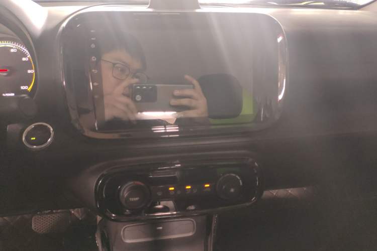 Used Roewe Clever 2021 302km Excellence Edition
