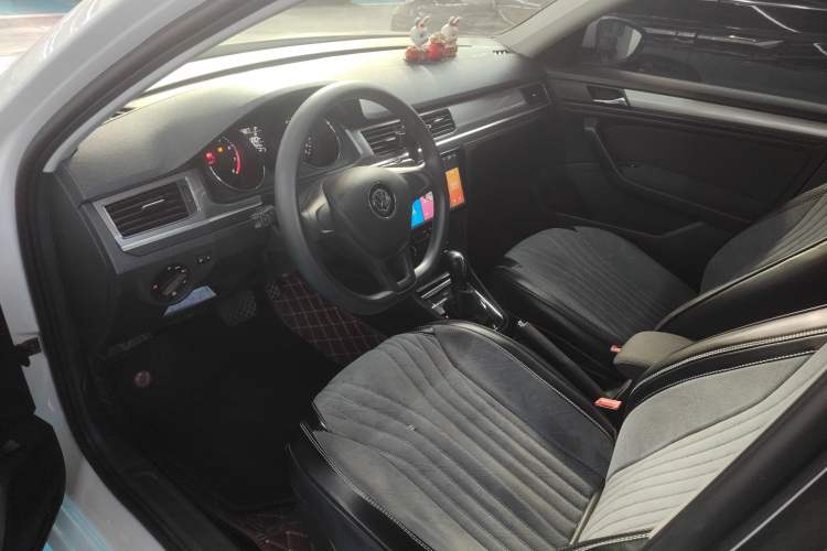 Used Volkswagen Bora 2021 1.5L Automatic Fashionable Smart Connectivity Version
