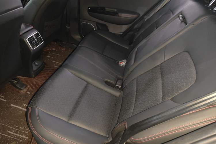 Used Kia KX5 2019 1.6T Automatic Two-Wheel Drive Luxury Edition
