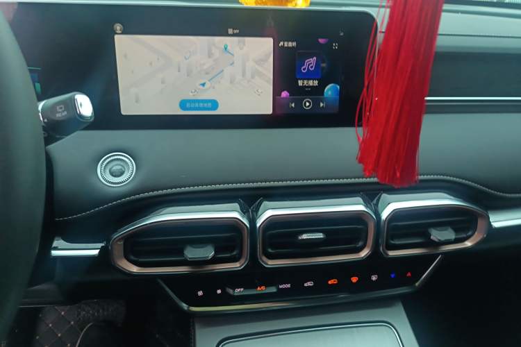 Used JETOUR X70 PLUS 2024 Champion Edition 1.5T DCT Champion MAX 7-Seater