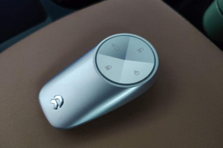 TDK.VehicleDetails.img