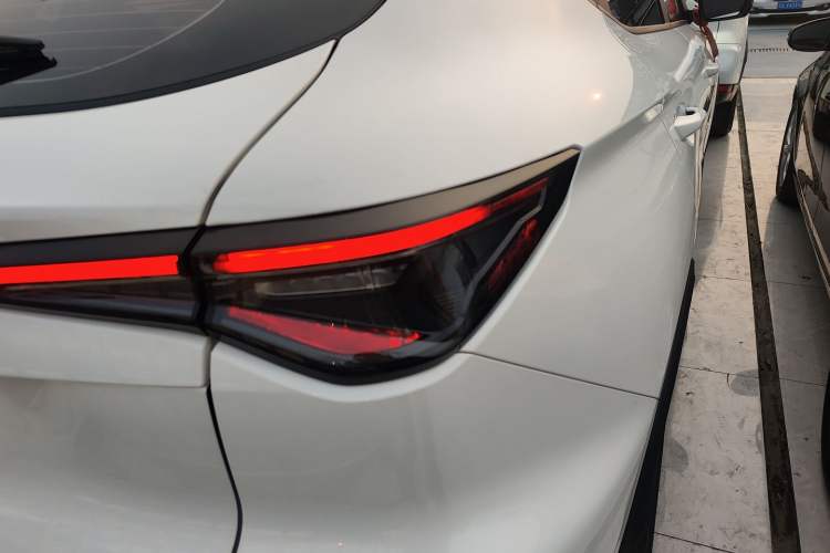 Used Changan X5 PLUS 2025 1.5T DCT Pioneer Edition
