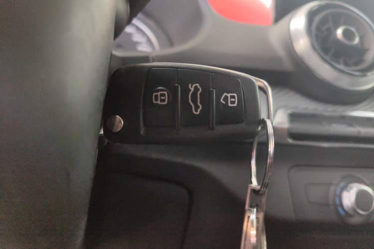 Used Audi Q2L 2022 35 TFSI Progressive Dynamic Edition
