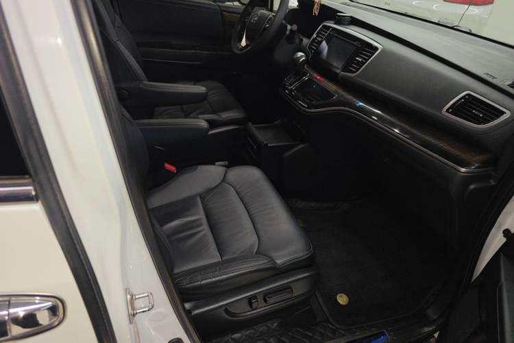 Used Honda Odyssey 2017 2.4L Smart Edition