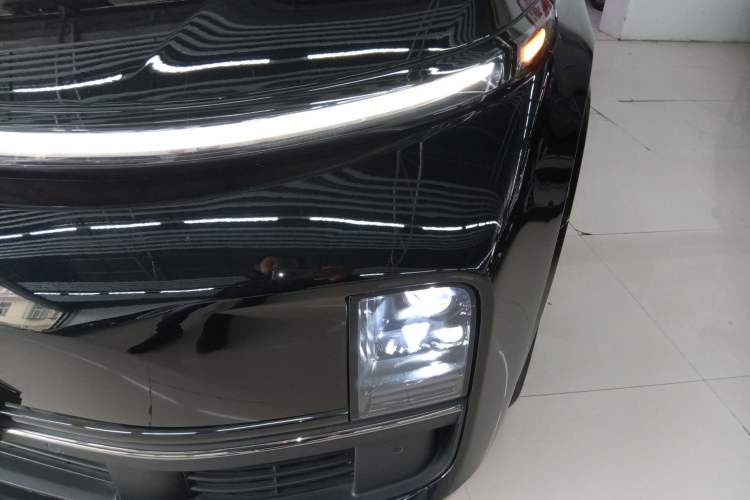 Used Li Auto L8 2023 Pro Model