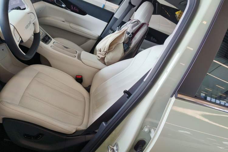 Used  Geome 2025 UP 410km Exploration+ Edition