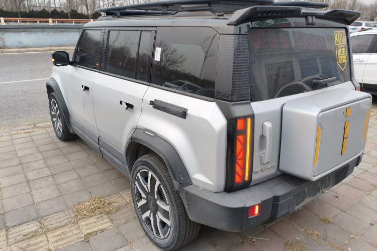 Used  03 2024 472km Four-Wheel Drive Long-Range Version
