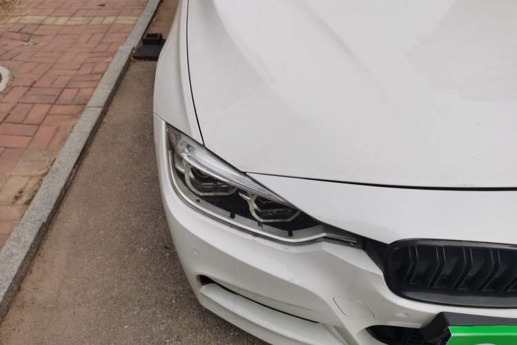 TDK.VehicleDetails.img