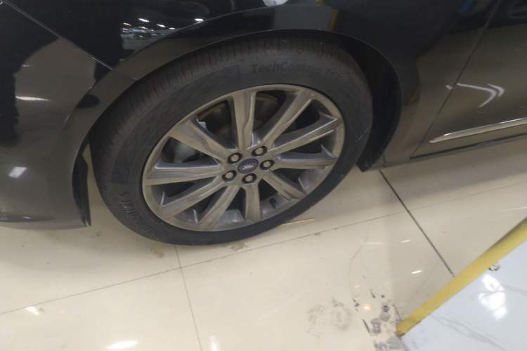 Used Ford Taurus 2019 EcoBoost 245 Premium Edition