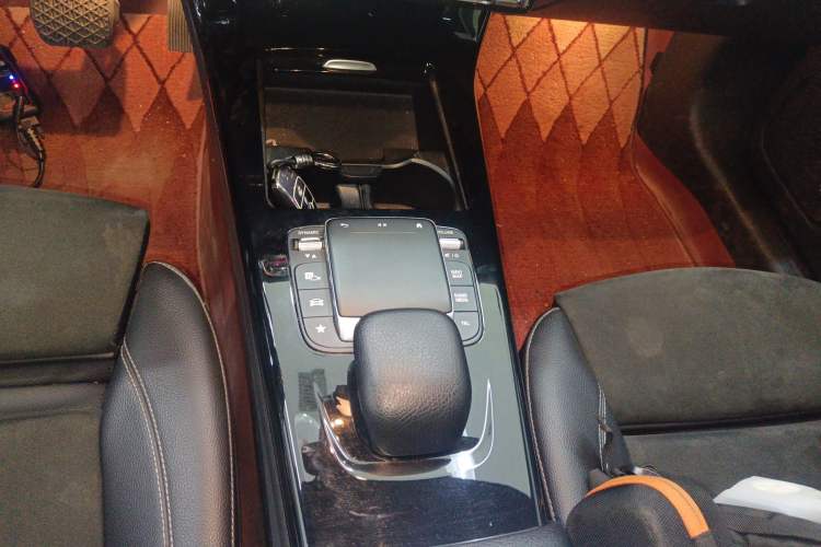 Used Mercedes-Benz A-Class 2021 A 200 L Sport Sedan Fashion Model