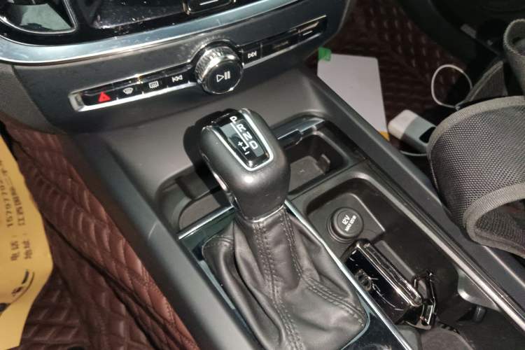 Used Volvo S60 2021 T4 Zhiyi Luxury Edition