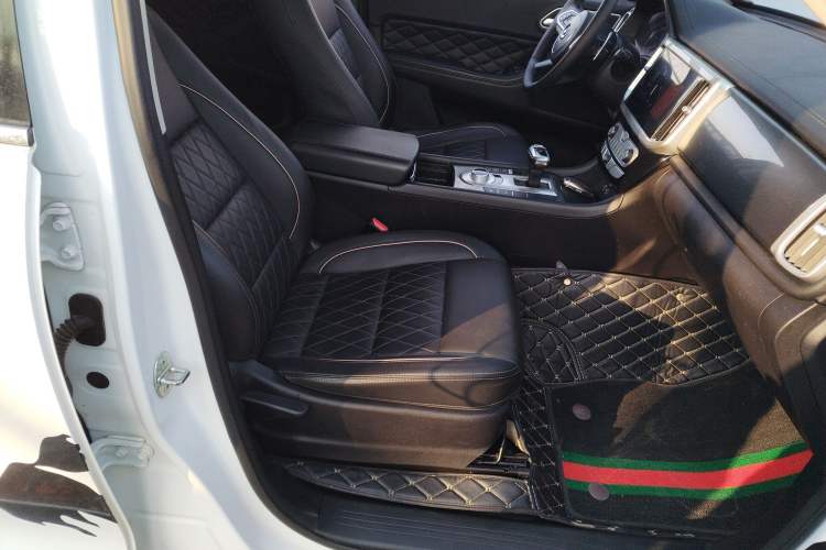 Used Great Wall Poer 2021 2.0T Global Version Automatic Diesel 4x4 Comfort Trim Standard Box GW4D20M
