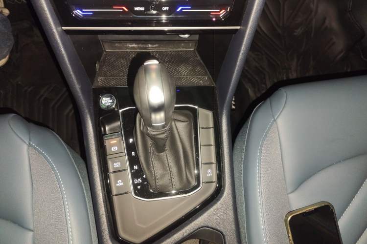 Used Volkswagen Tharu 2023 300TSI Two-Wheel-Drive Full Moon Edition