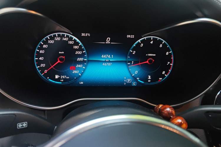 Used Mercedes-Benz GLC Coupe 2020 GLC 260 4MATIC Coupe SUV
