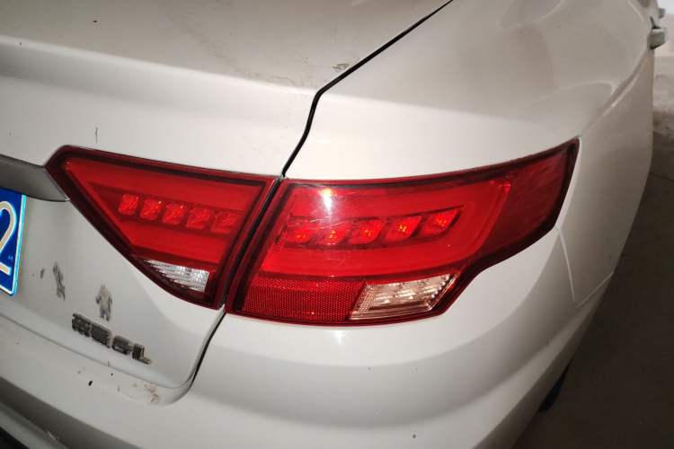 Used Geely Auto Emgrand GL 2018 1.4T Manual Elite Smart Connectivity Version