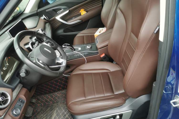 Used Wey VV7 2019 Upgraded Model 2.0T Ultra-Luxury Version China VI Standard
