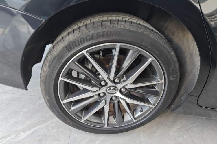 Used Toyota Camry 2021 2.5G Luxury Edition
