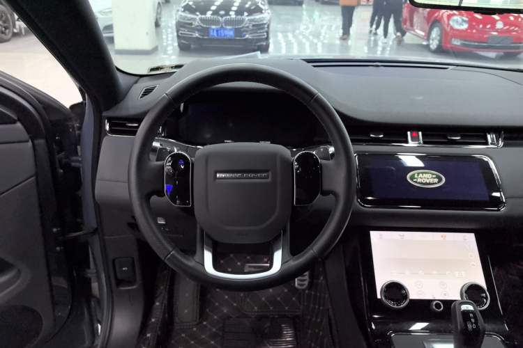 Used Land Rover Range Rover Evoque 2020 249 PS R-DYNAMIC SE Sport Technology Edition