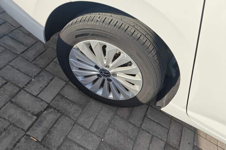 Used Volkswagen Lavida 2021 1.5L Automatic Vision Edition
