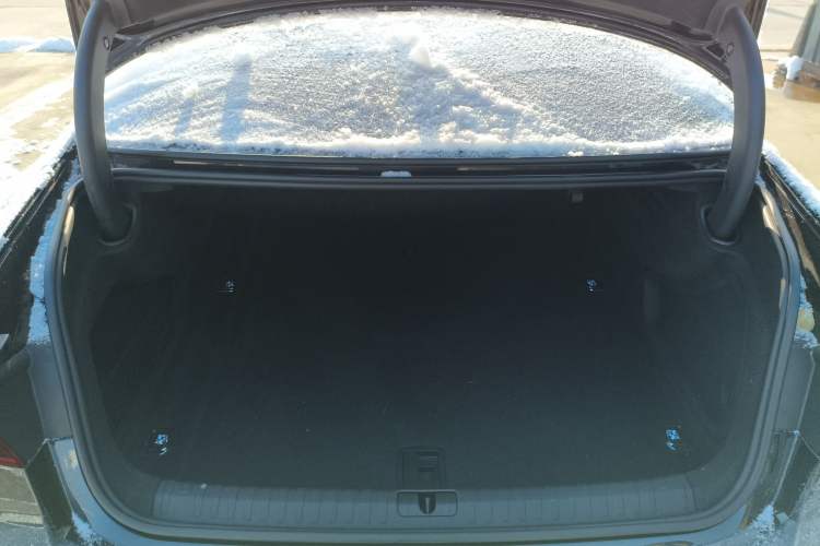 Used Audi A7L 2024 45TFSI quattro S-line Visionary Edition Flow Crystal Package
