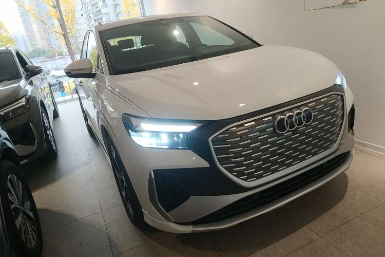 Used Audi Q4 e-tron 2024 40 e-tron Boundary Edition
