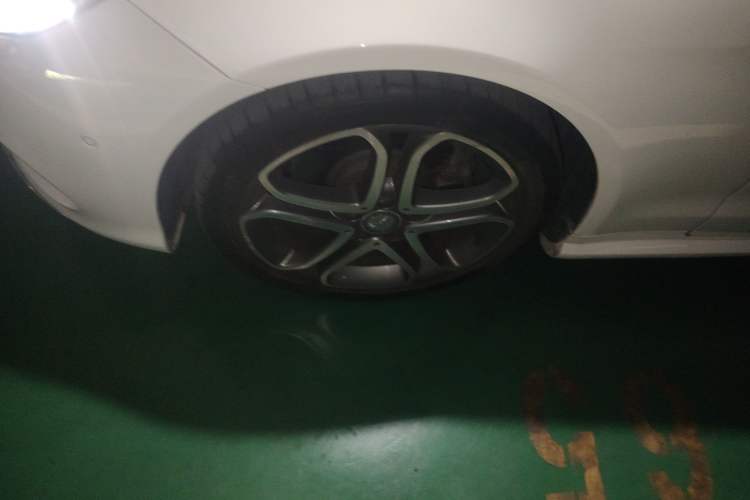 Used Mercedes-Benz E-Class 2014 E 200 Coupe