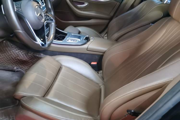 Used Mercedes-Benz E-Class 2023 Facelift E 260 L
