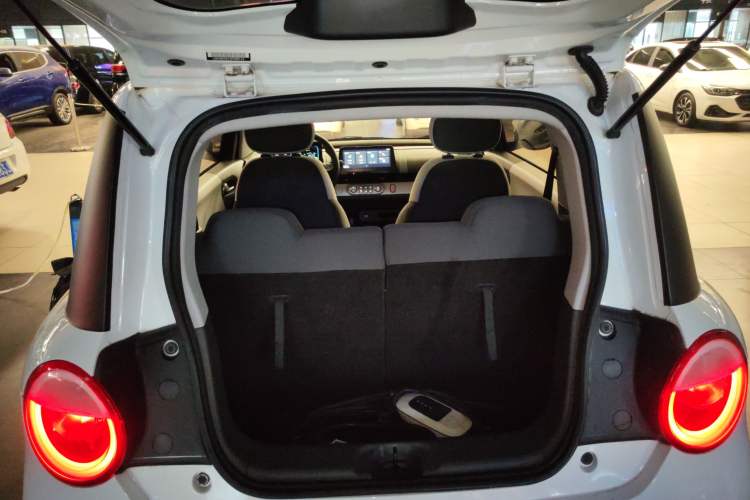 Used  Lumin 2022 210km Sweet Edition