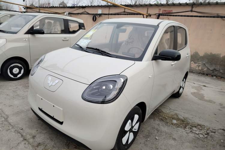 Used Wuling Hongguang MINIEV 2025 Four-Door Version Advanced Edition
