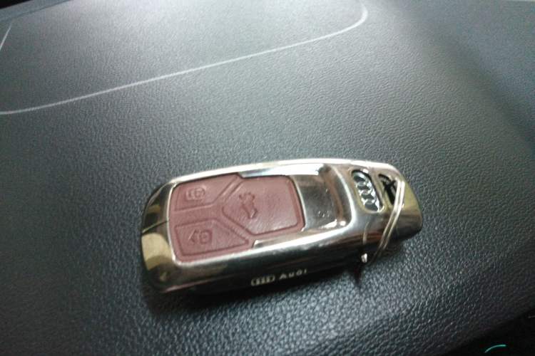 Used Audi A4L 2020 40 TFSI quattro Luxury Dynamic Model
