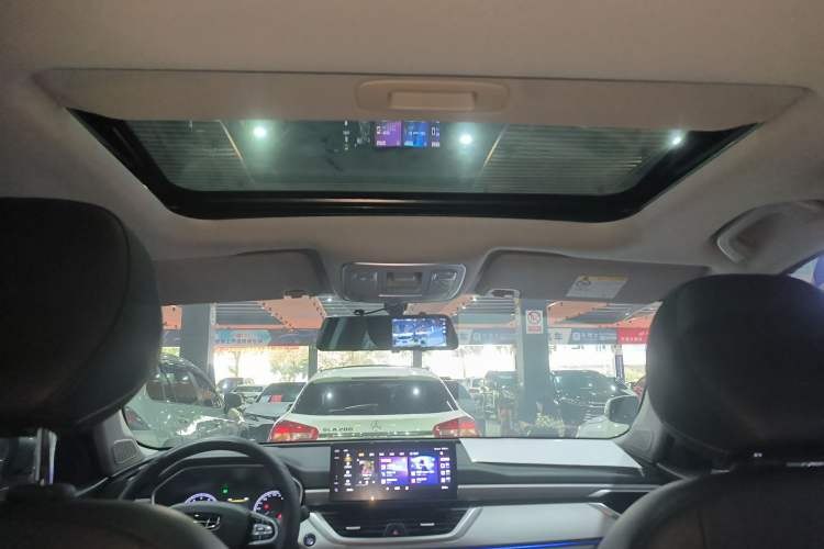 Used Geely Auto Vision X6 2020 1.4T CVT Luxury Edition
