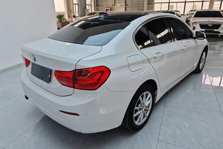 Used BMW 1 Series 2017 118i Fashion Model
