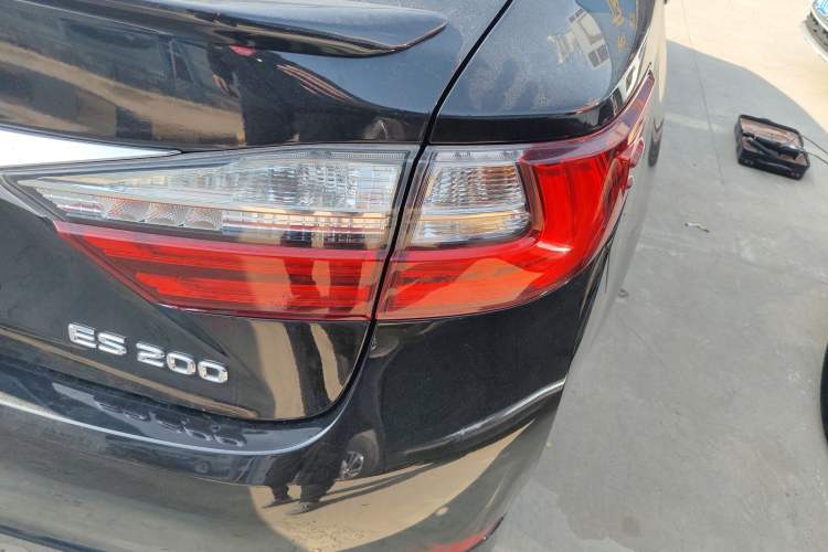 Used Lexus ES 2015 200 Elite Edition
