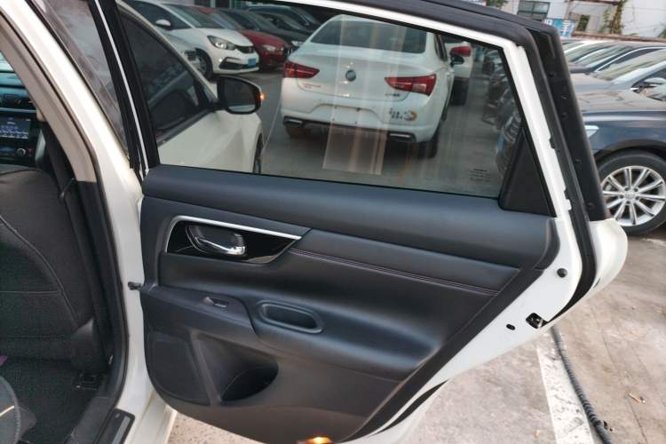 Used Nissan Teana 2016 2.0L XL-Upper Smart Edition
