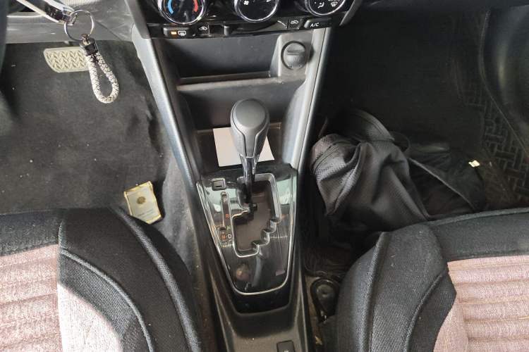 Used Toyota YARiS L Zhi Xian 2021 X-Trail 1.5L CVT Leading Edition