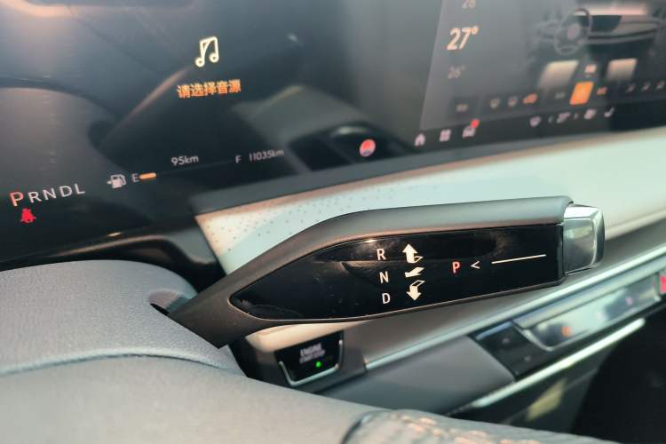 Used Buick GL8 2025 Lu Zun Deluxe Edition