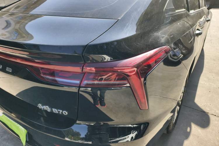 Used Bestune B70 2023 Third Generation 1.5T Automatic Enjoyment Version
