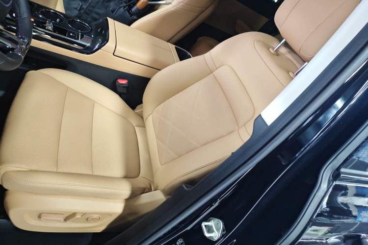 Used GAC Trumpchi E8 New Energy 2024 150km MAX+
