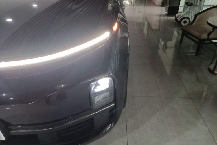 Used Li Auto L9 2022 Max model