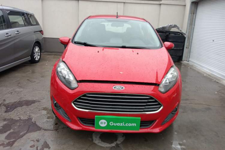 Used Ford Fiesta 2013 Hatchback 1.5L Manual Fashion Edition