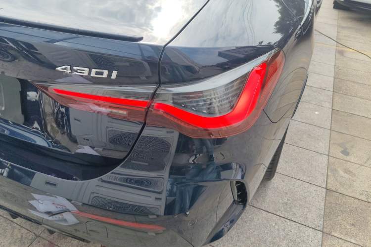 Used BMW 4 Series 2022 Second Facelift 430i M Sport Night Edition Package
