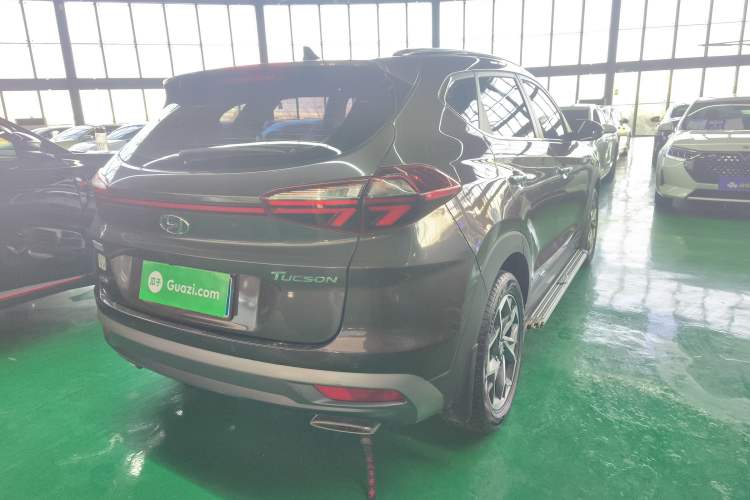 Used Hyundai Tucson 2019 280TGDi Dual-Clutch Two-Wheel Drive Fashion Edition China VI Standard