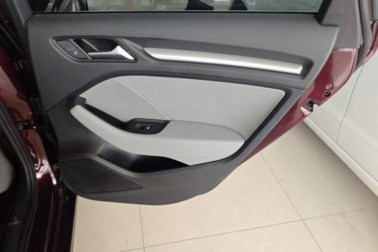 Used Audi A3 2020 Restyled Limousine 35 TFSI Ambition Version China VI
